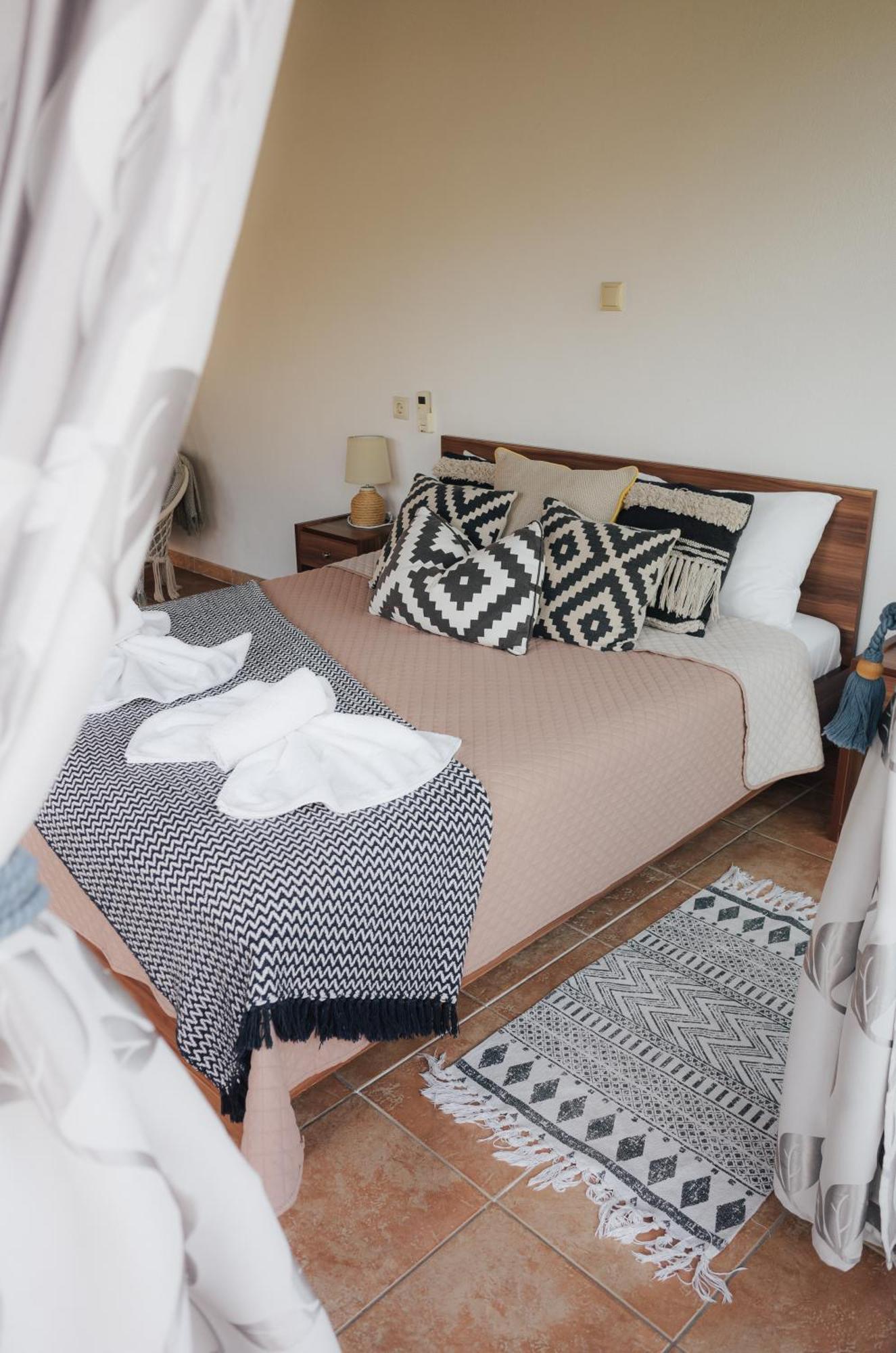 Lefteris Rooms Kámbos Extérieur photo
