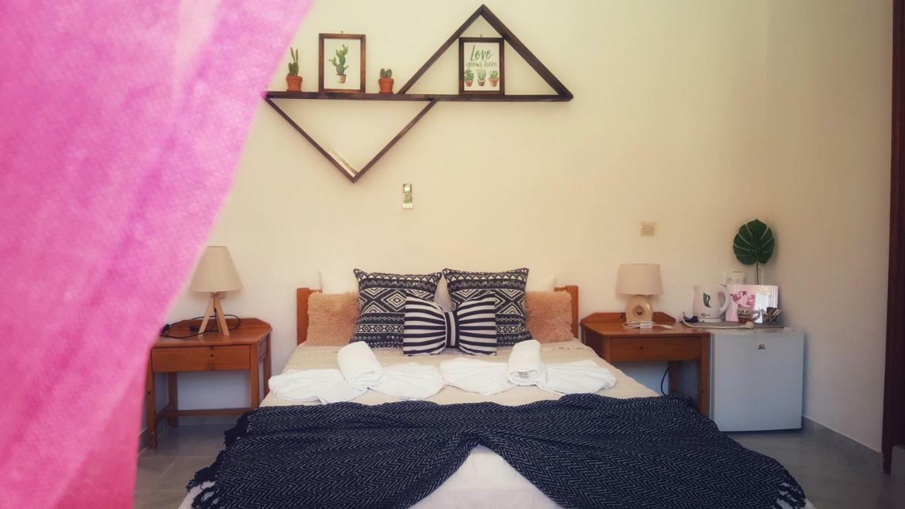 Lefteris Rooms Kámbos Extérieur photo